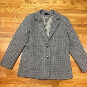 Classic Gray Houndstooth Blazer